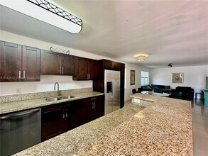 1540 SW 5th Pl in Fort Lauderdale, FL - Building Photo - Building Photo