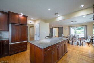 355 Wyoming Ave in Millburn, NJ - Building Photo - Building Photo