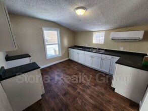 624 S 8th St in Terre Haute, IN - Foto de edificio - Building Photo