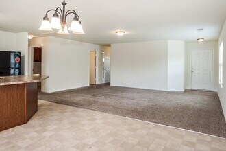 15230 Mill Valley Dr in Athens, AL - Building Photo - Building Photo