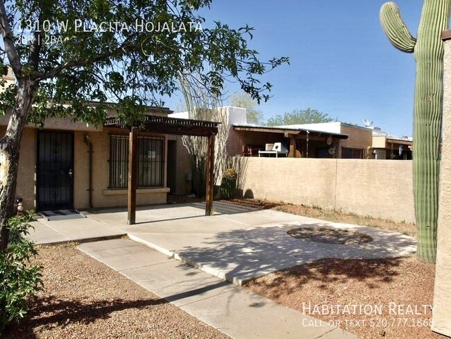 1310 W Placita Hojalata in Tucson, AZ - Building Photo - Building Photo