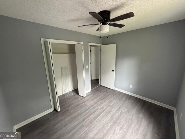 1050 Rackley Way in Kennesaw, GA - Building Photo - Building Photo
