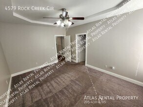 4579 Rock Creek Cir in Trussville, AL - Foto de edificio - Building Photo