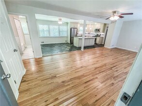 2307 Rubart Dr in Marietta, GA - Building Photo - Building Photo