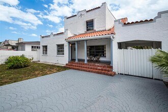 1428 SW 11th Terrace in Miami, FL - Building Photo - Building Photo