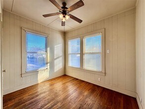 1006 Gregg St in Denton, TX - Foto de edificio - Building Photo