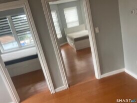 83 Hallock St in New Haven, CT - Building Photo