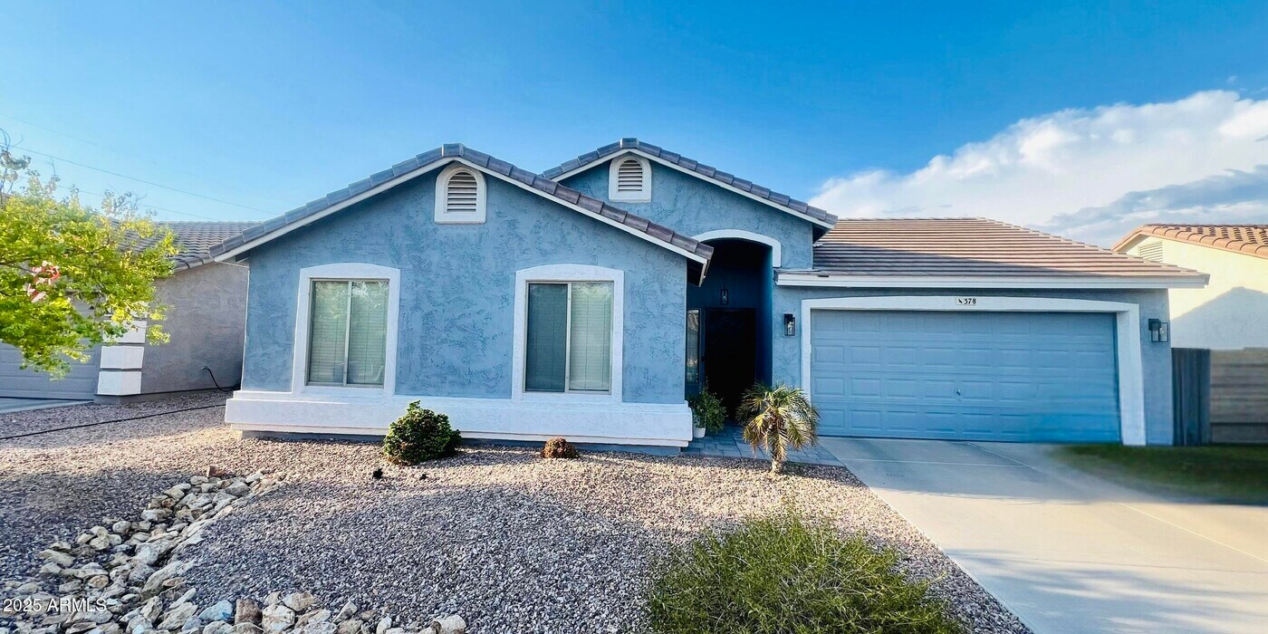 378 E Orchid Ln in Chandler, AZ - Building Photo