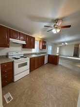 31970 9th Ave in Spirit Lake, ID - Building Photo - Building Photo