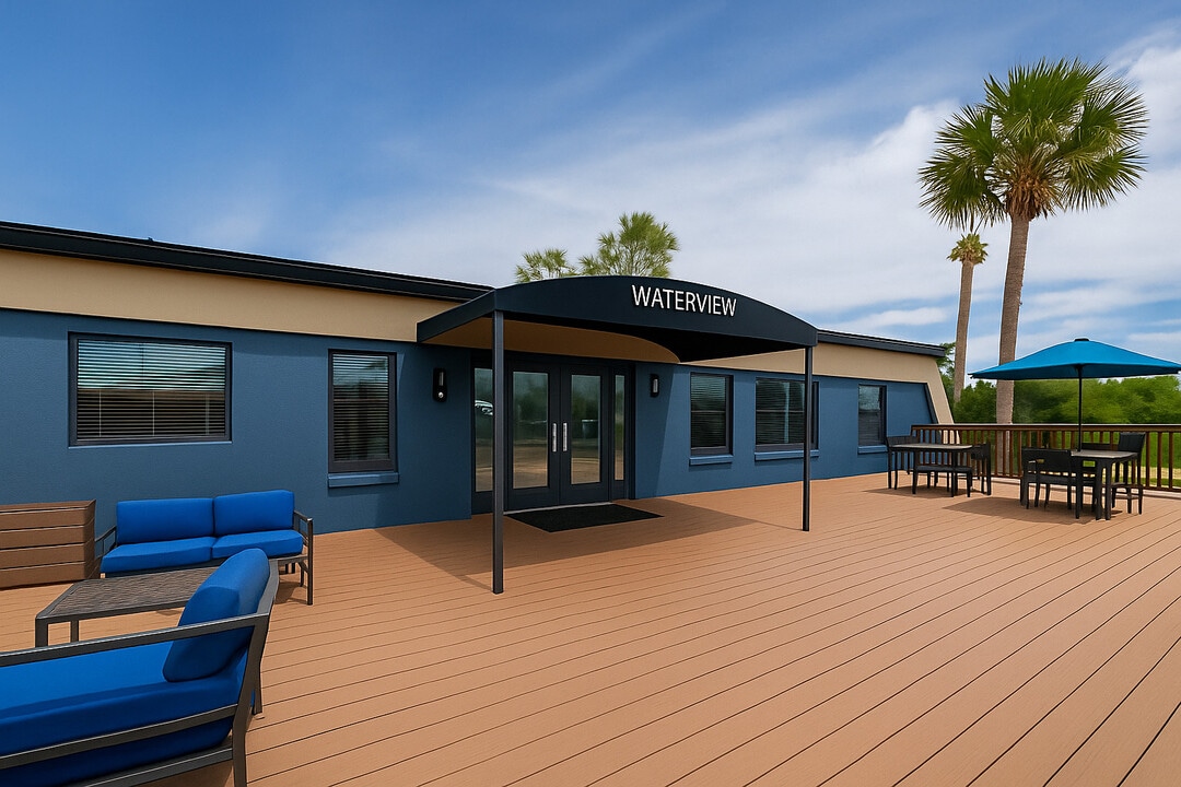 Waterview at Rocky Point Apartments in Tampa, FL - Building Photo