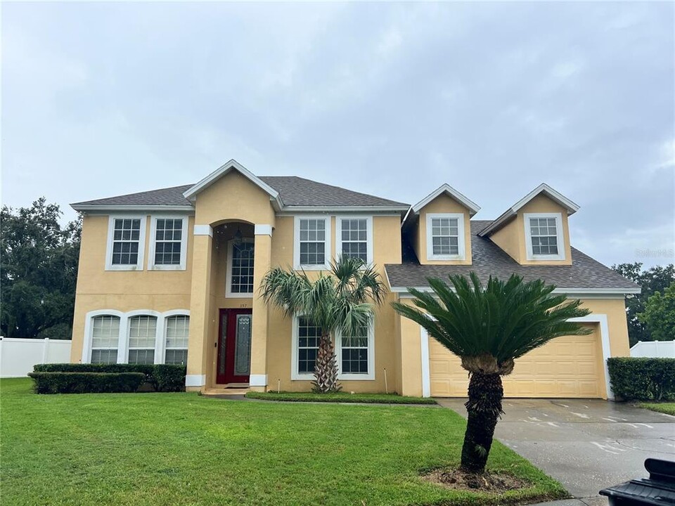 357 Lake Amberleigh Dr in Winter Garden, FL - Building Photo