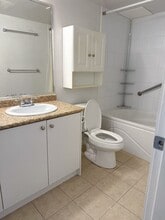 8303-8170 170 St in Surrey, BC - Building Photo - Building Photo