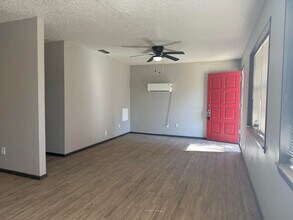 1318 25th St in Lubbock, TX - Building Photo - Building Photo