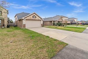 5118 Misty Ln in Bacliff, TX - Foto de edificio - Building Photo