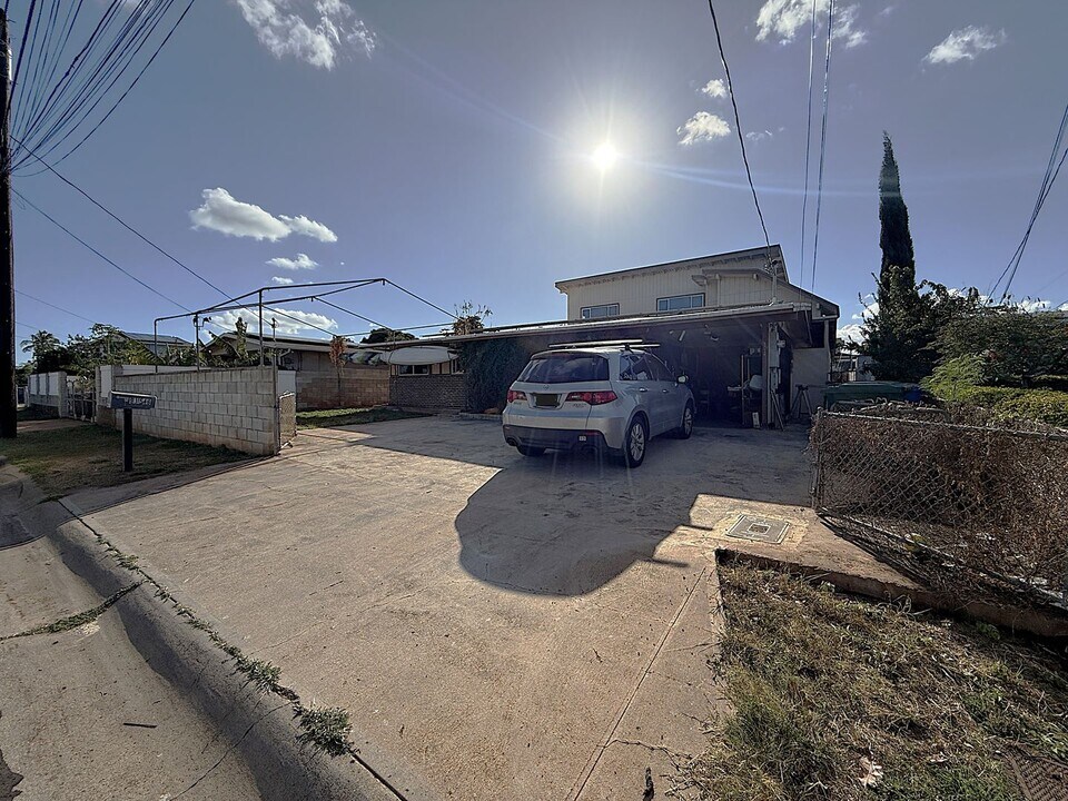 91-546-546 Onelua St in Ewa Beach, HI - Building Photo