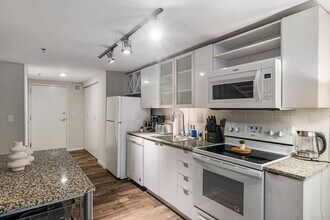 309 Vine St-Unit -ID1292424P in Cincinnati, OH - Building Photo - Building Photo