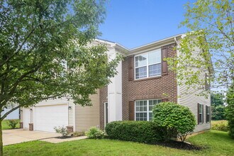 16722 Maraschino Dr in Noblesville, IN - Foto de edificio - Building Photo