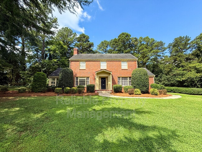property at 106 Donald Ross Dr