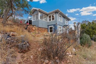 48 Lincoln Ave in Manitou Springs, CO - Building Photo