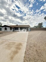 17624 N 20th Dr in Phoenix, AZ - Building Photo