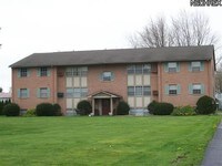 Building Photo - 143 W Main St Apartments in Andover, Ohio