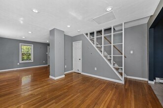 55 Cottage St in Melrose, MA - Building Photo - Building Photo