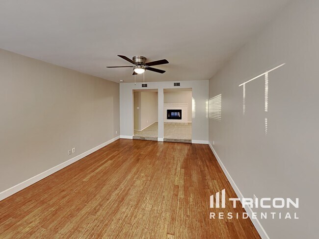 4832 N 87th Ln in Phoenix, AZ - Building Photo - Building Photo