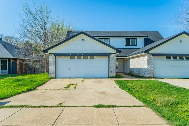 property at 7707 Sable Ln