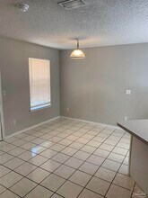 25 Cactus Rd in Mary Esther, FL - Building Photo - Building Photo