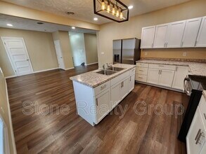 1423 Maple Ave in Terre Haute, IN - Building Photo - Building Photo