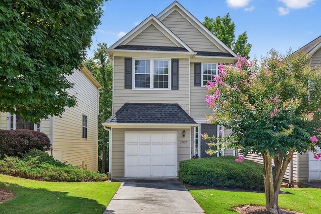 property at 2327 Oak Glenn Cir