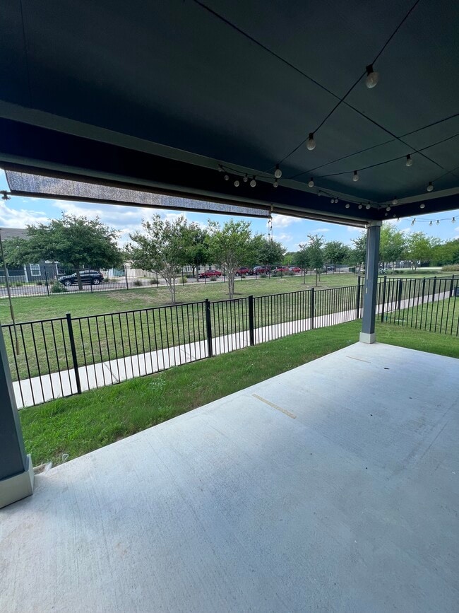 145 Rains in Kyle, TX - Building Photo - Building Photo