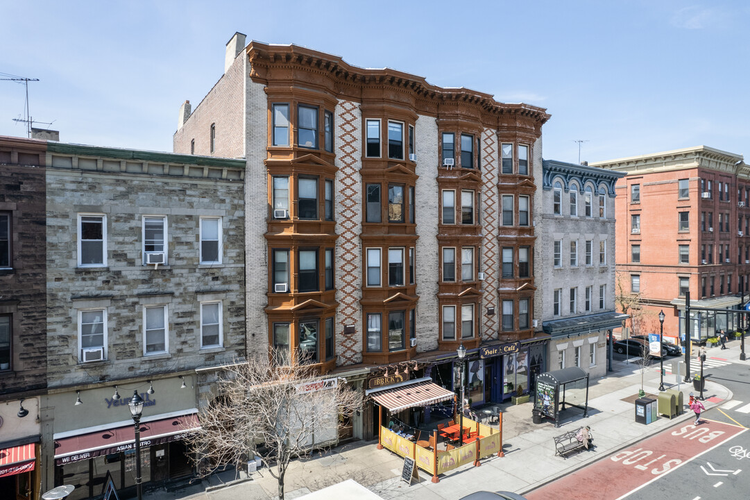 1122 Washington St in Hoboken, NJ - Building Photo