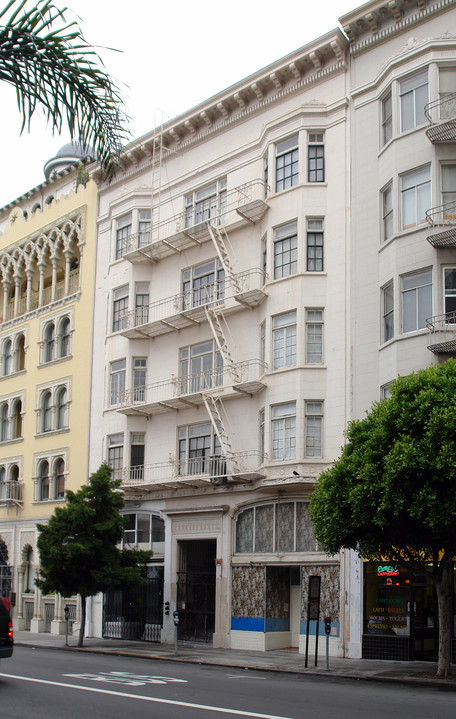 Kirkland Apartments in San Francisco, CA - Foto de edificio