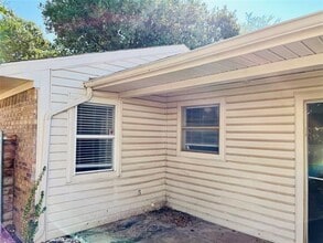 2254 Spicewood Ln in Carrollton, TX - Building Photo - Building Photo