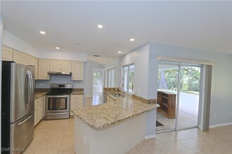 5461 Boxwood Way in Naples, FL - Building Photo - Building Photo
