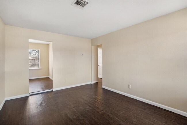9434 Crestview Dr in Houston, TX - Building Photo - Building Photo