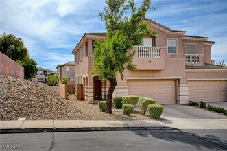 229 Serenity Crest St in Henderson, NV - Building Photo - Building Photo