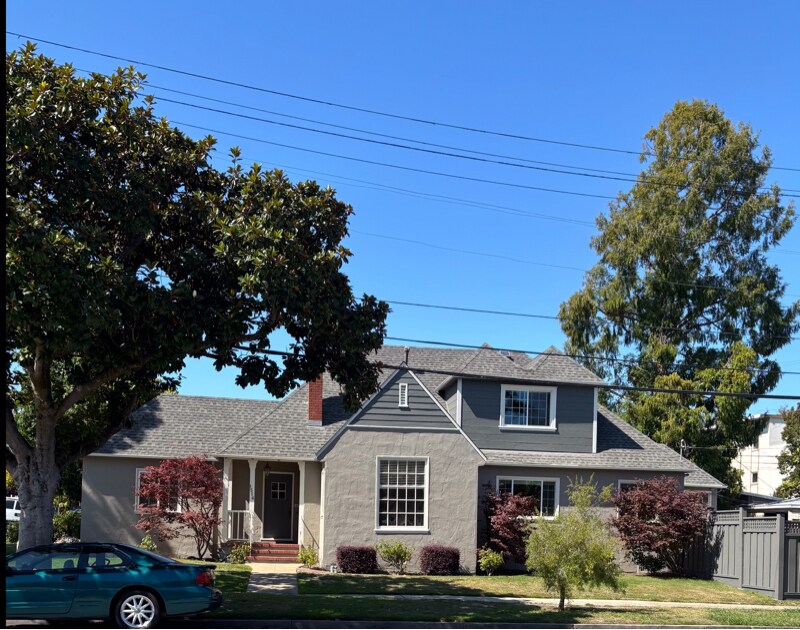 1516 Hillside Dr in Burlingame, CA - Building Photo