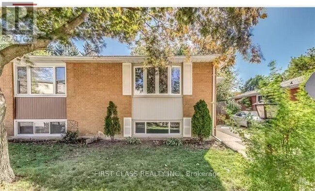 657 Sevilla Park Pl in London, ON - Building Photo - Building Photo