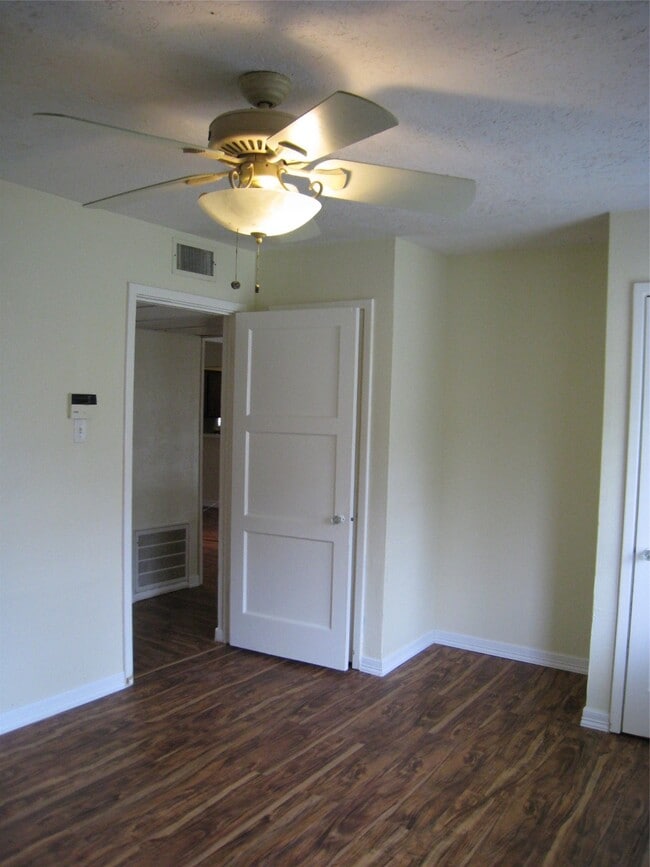 property at 4337 Effie St