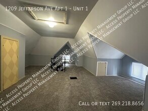 1209 Jefferson Ave in Kalamazoo, MI - Building Photo - Building Photo