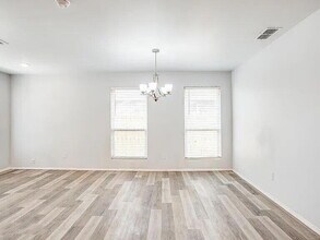 5514 Jarvis St in Lubbock, TX - Building Photo - Building Photo