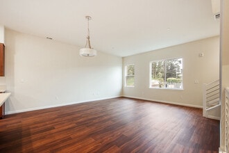 306 F St in Colma, CA - Building Photo - Building Photo