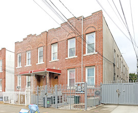 10842 38th Ave in Flushing, NY - Building Photo - Building Photo