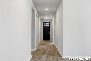 13007 Louberg Vly in San Antonio, TX - Building Photo - Building Photo