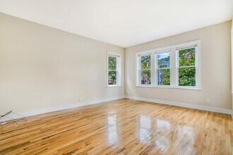 1745 N Monitor Ave in Chicago, IL - Building Photo - Building Photo