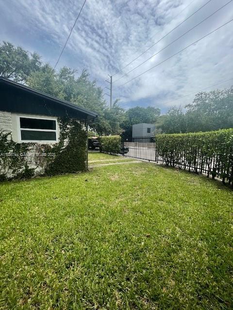 5175 NW 3rd Ave in Miami, FL - Building Photo - Building Photo