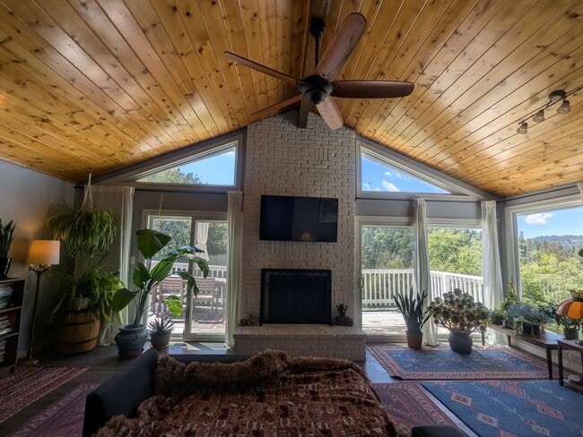 property at 832 Berne Dr