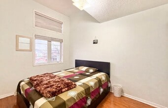 3 BED - 2.5 BATH - BRAMPTON - UPPER LEVEL in Brampton, ON - Building Photo - Building Photo
